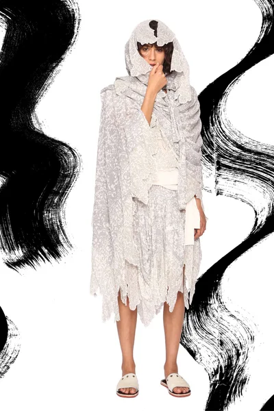 Look 15